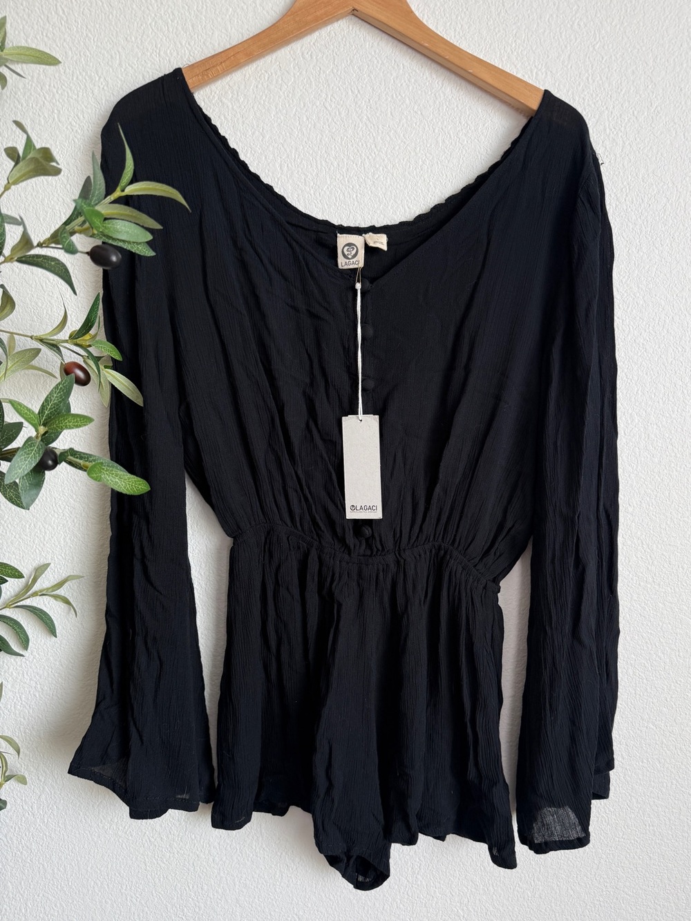 NWT Lagaci Black Crochet Lace Boho Peasant Festival Romper Women’s Size Large